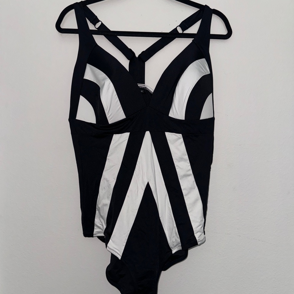 City Chic One Piece Swimwear